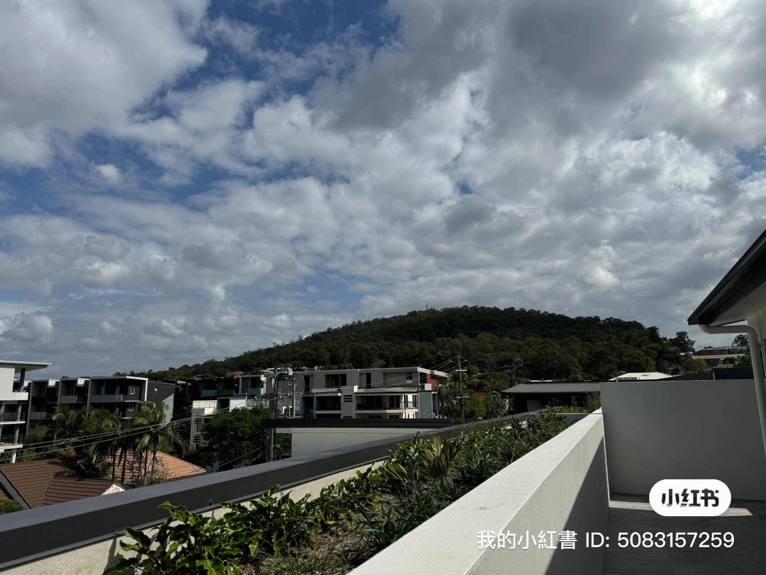 Spacious Top Floor 3BR Apartment with Views, Balcony, Parking, Family Friendly