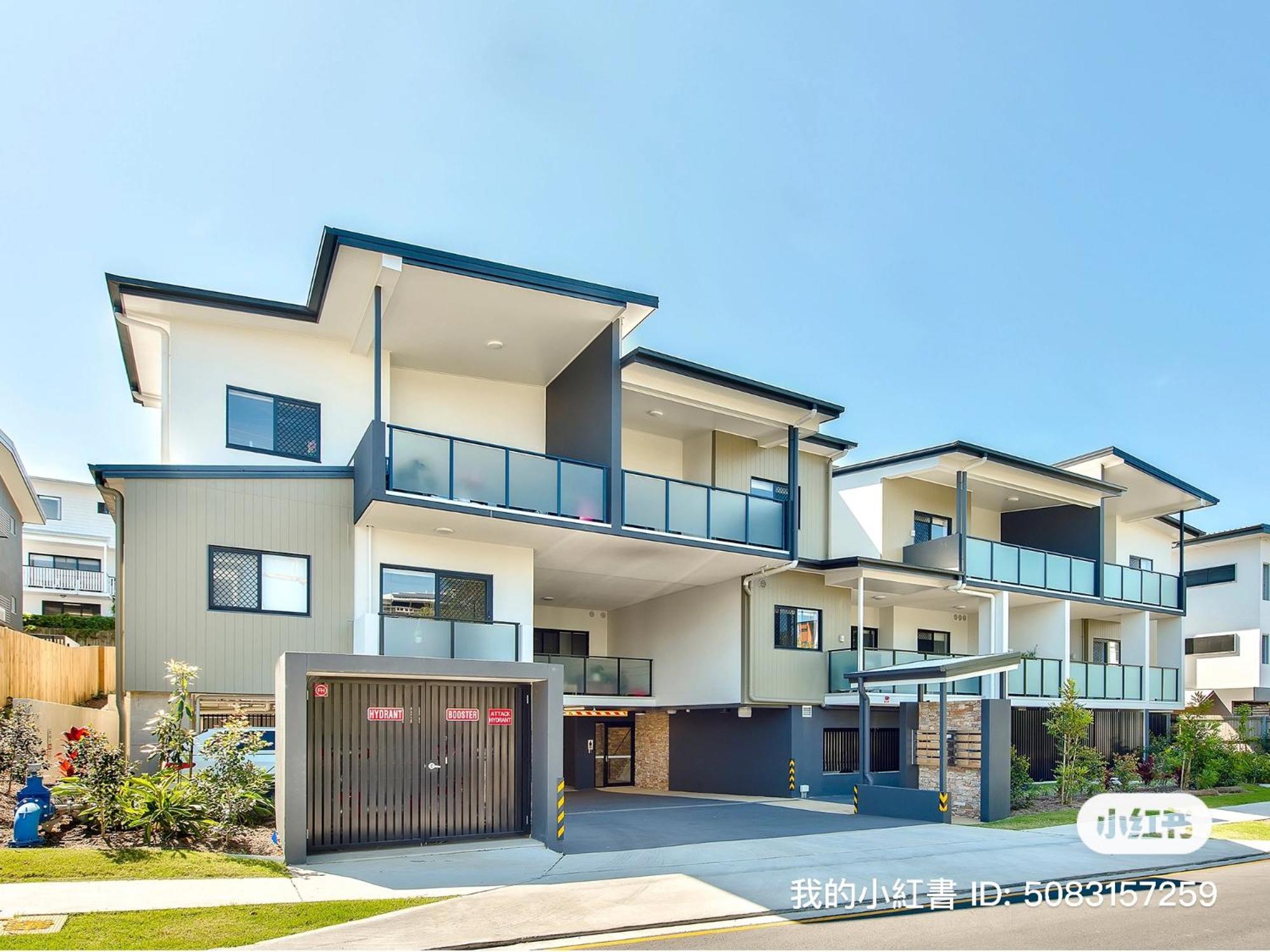 Spacious Top Floor 3BR Apartment with Views, Balcony, Parking, Family Friendly