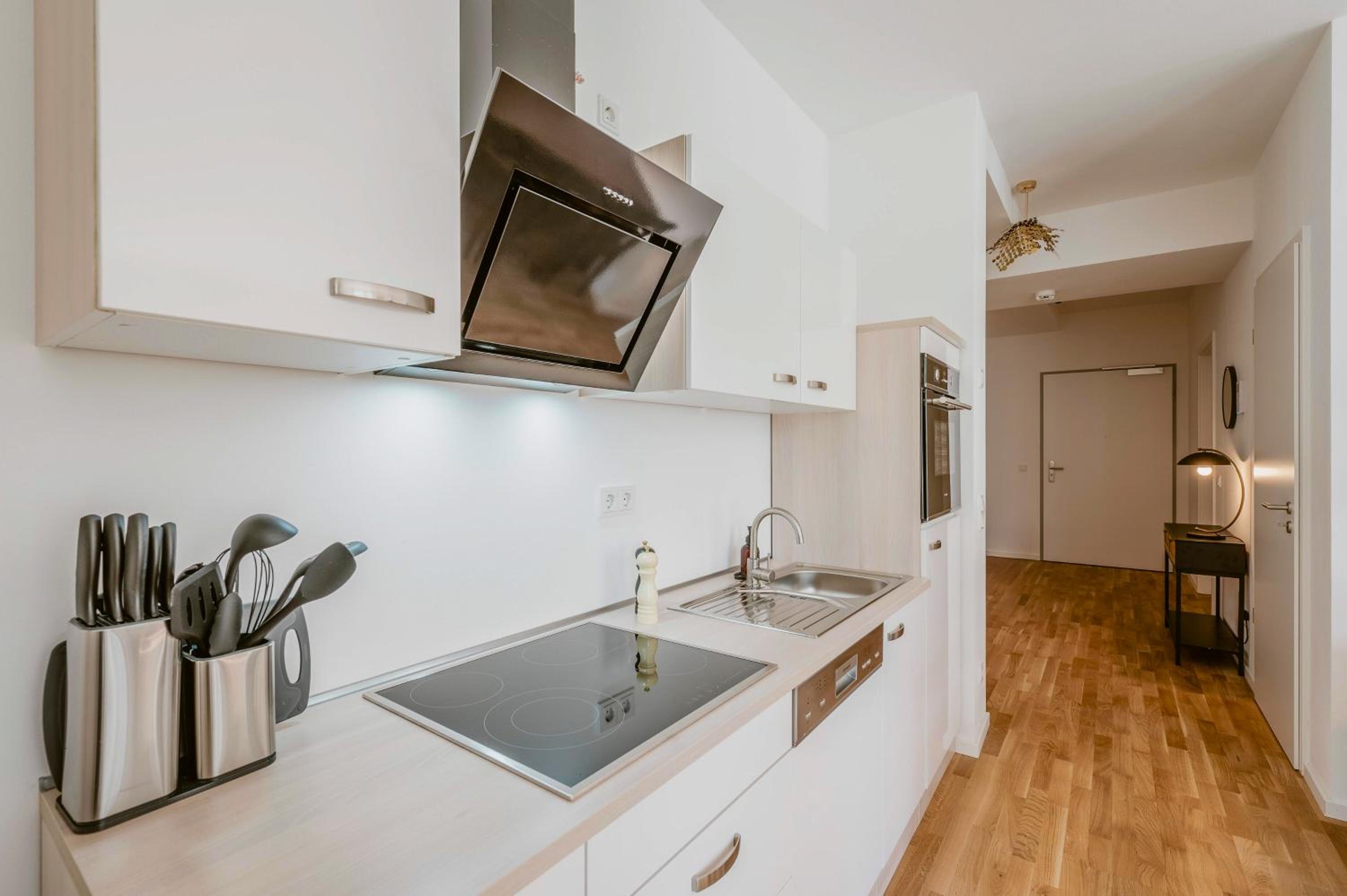 EXQUIS Artistic 2BR-Apartment EAMES I Garden I Family-friendly I Parking I Home Office