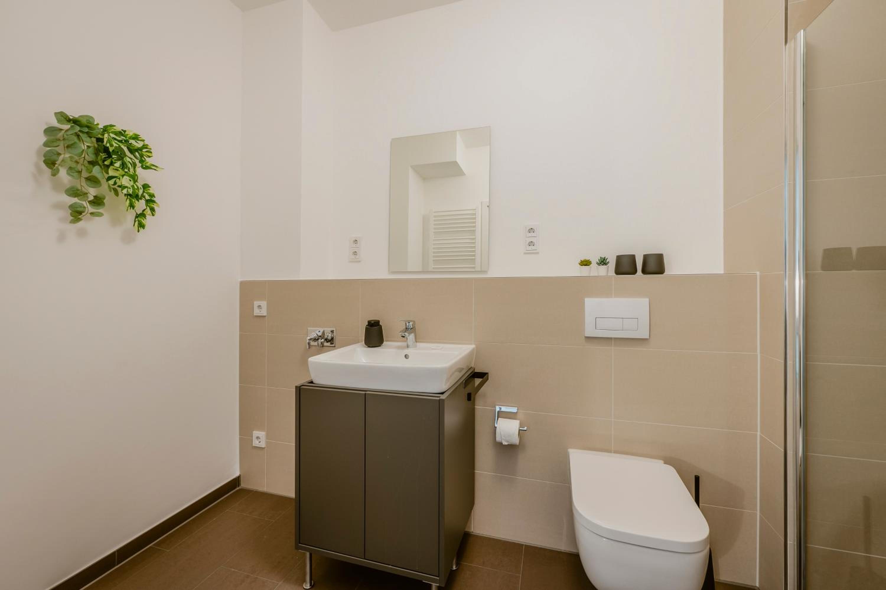 EXQUIS Artistic 2BR-Apartment EAMES I Garden I Family-friendly I Parking I Home Office