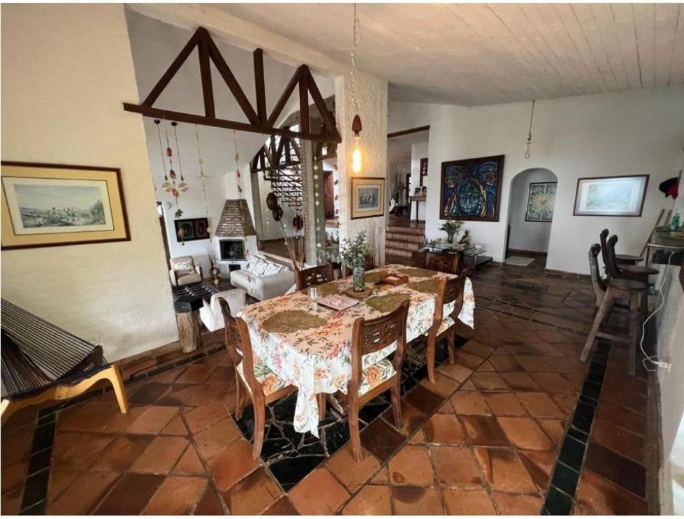 DAPA CASA CAMPESTRE CON PISCINA y JACUZZI