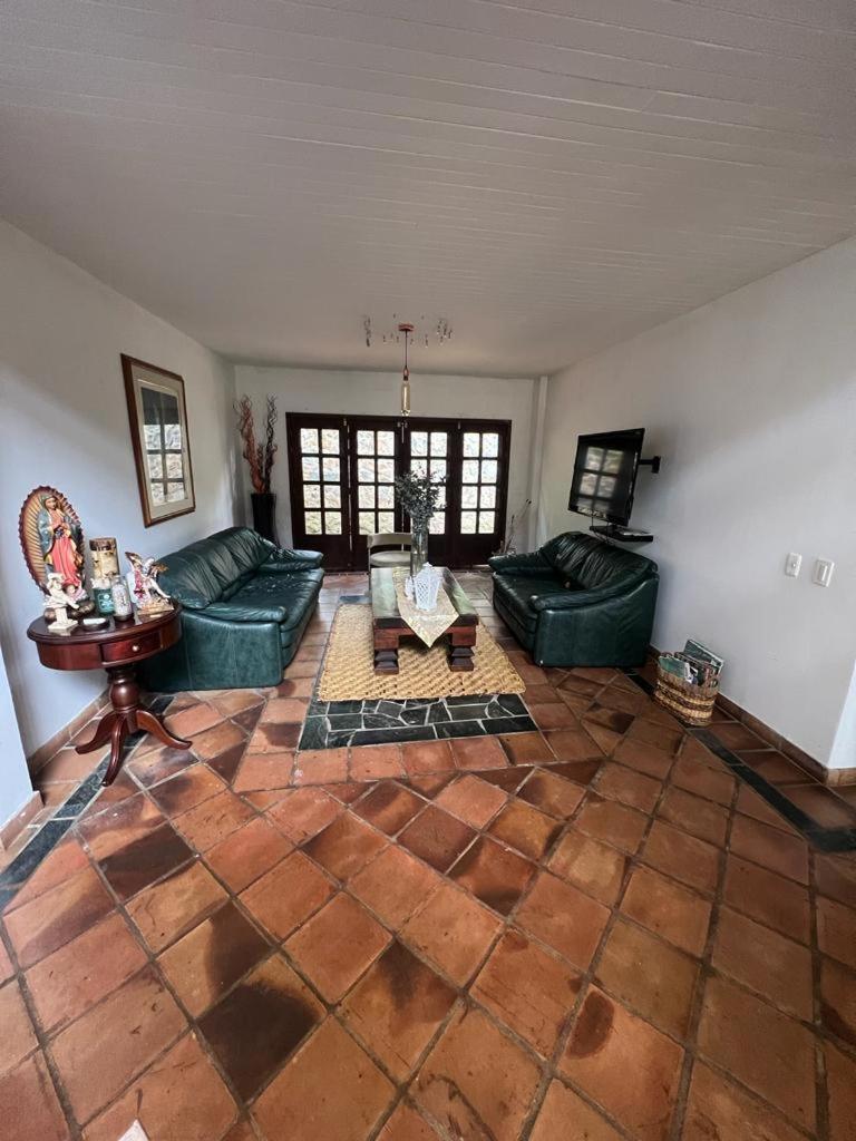 DAPA CASA CAMPESTRE CON PISCINA y JACUZZI