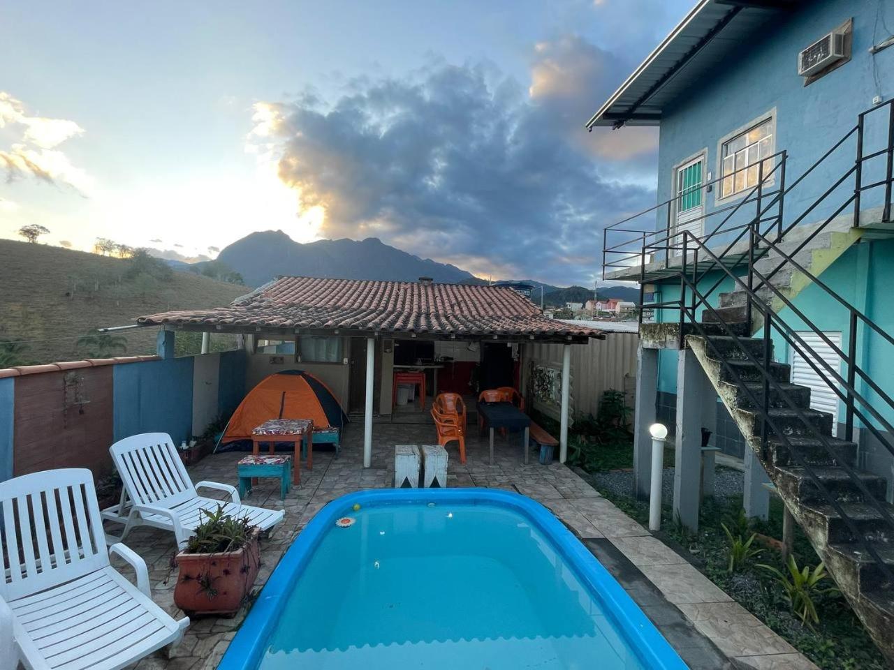 ALTO da COLINA KITINETES - PENEDO RJ