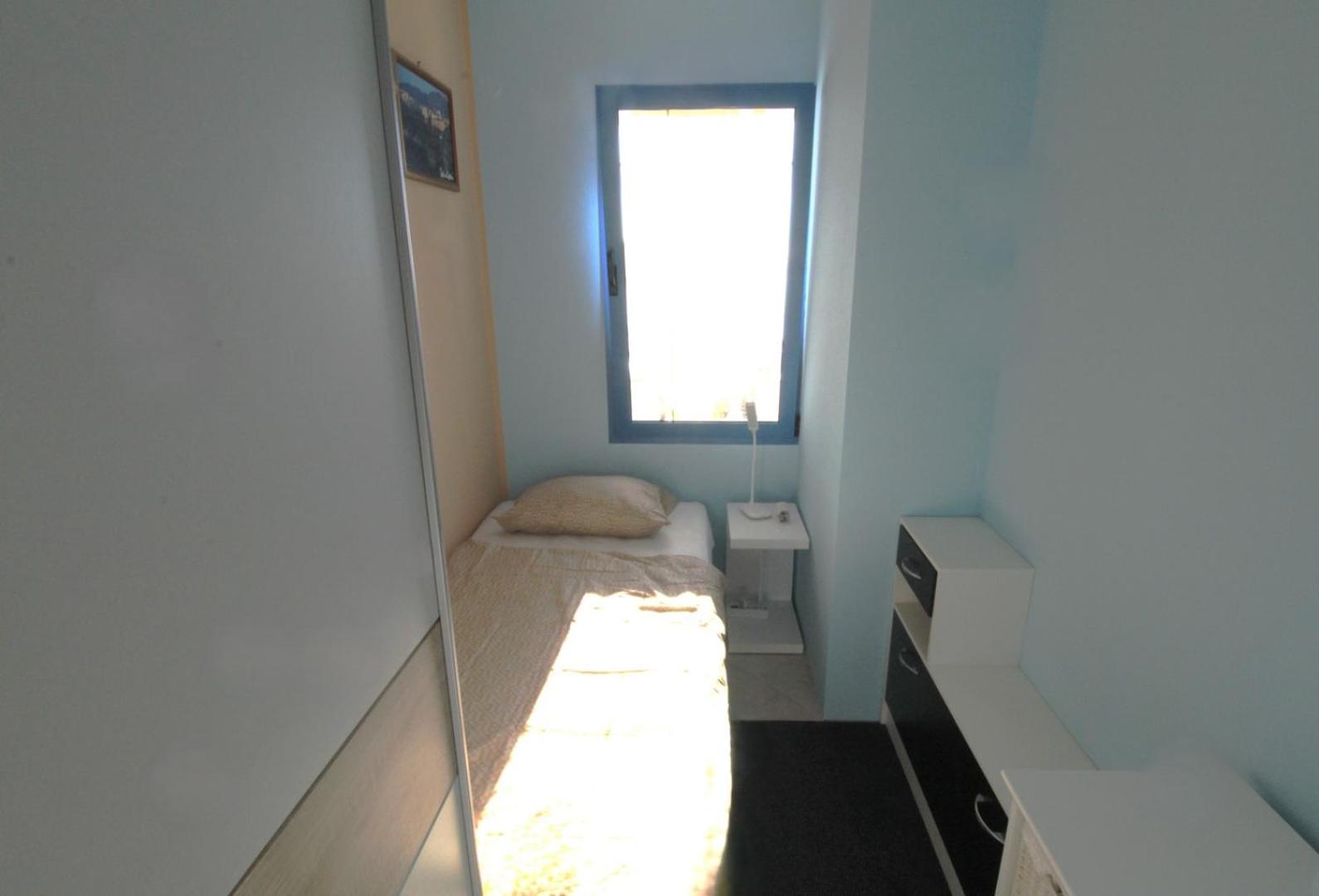 Apartment Cinema