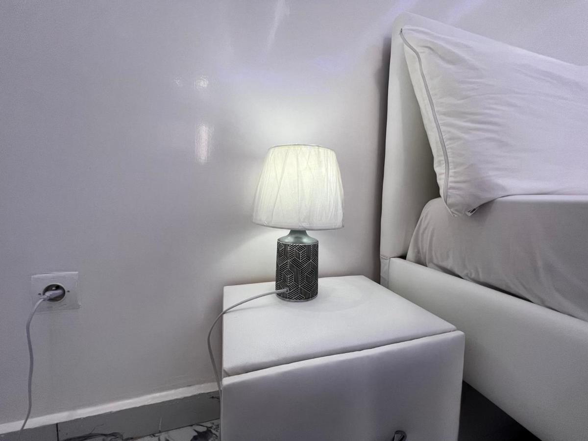chambre de standing a yoff virage N2 view 5