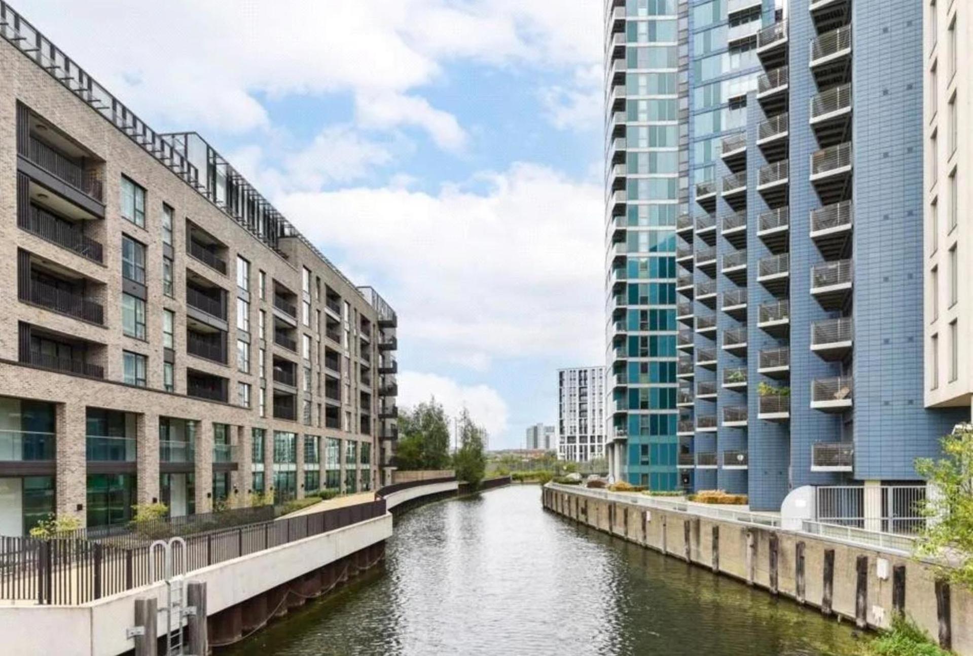 LondonAprt 1Bed Balcony Gym Tv Wifi