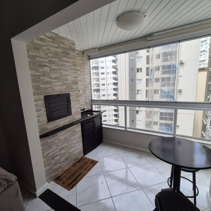 Apartamento Balneário Camboriú, Pé na Areia !