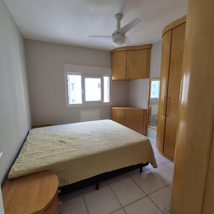 Apartamento Balneário Camboriú, Pé na Areia !