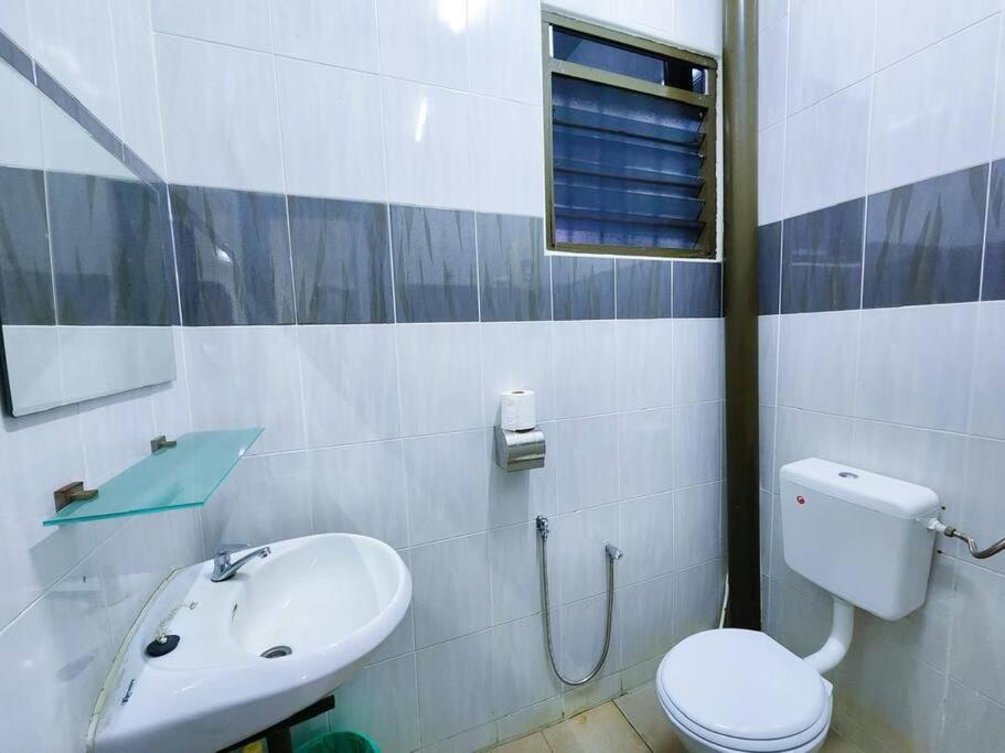 Pengkalan 42 Double-Storey Homestay photo 5
