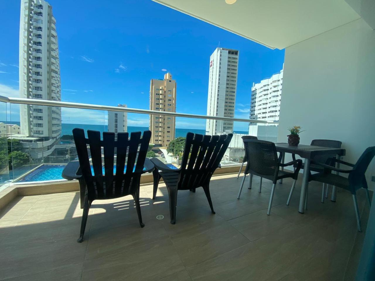 CARTAGENA 3BR WiFi AC pool Parking beach and sea alquileraptocartagena
