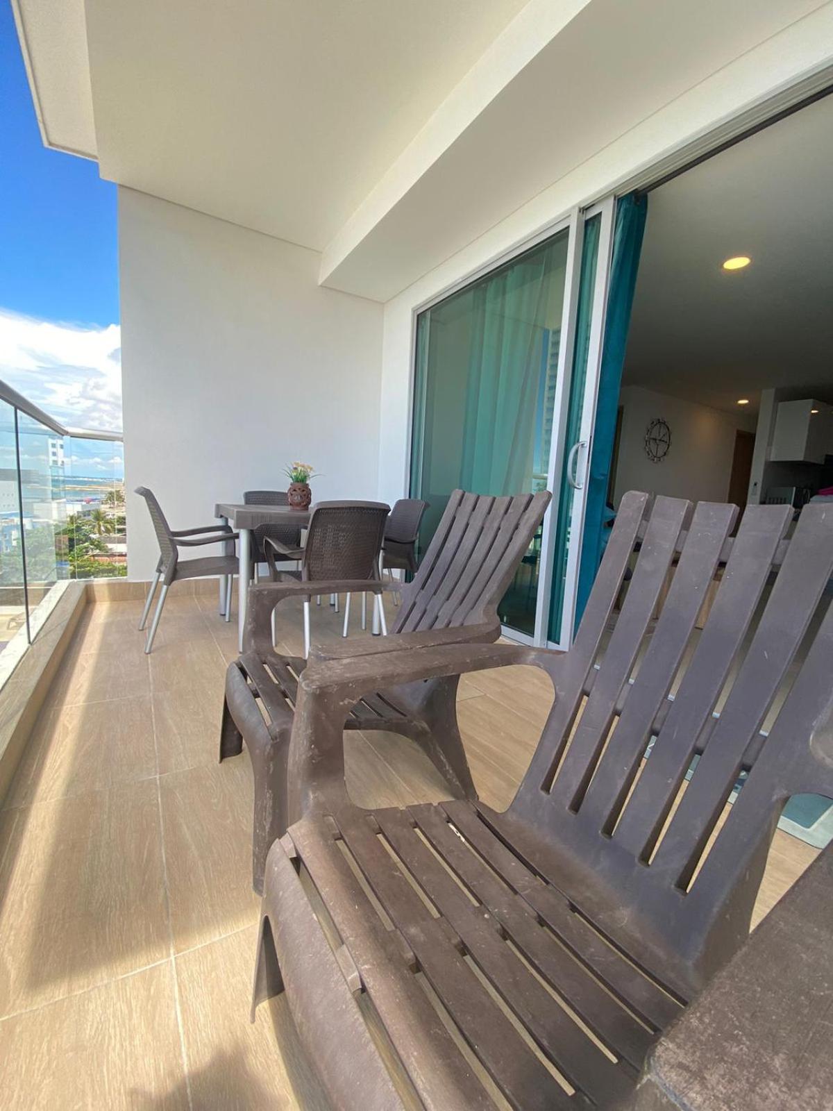 CARTAGENA 3BR WiFi AC pool Parking beach and sea alquileraptocartagena