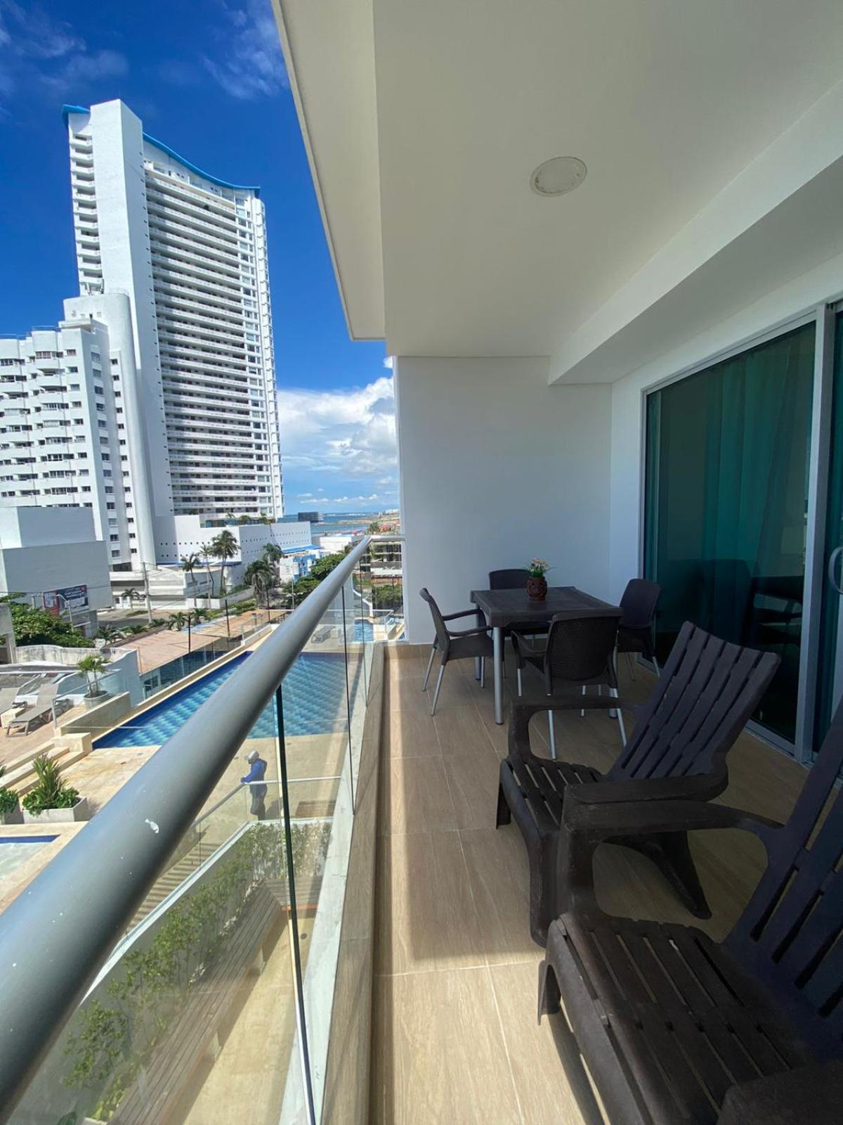 CARTAGENA 3BR WiFi AC pool Parking beach and sea alquileraptocartagena
