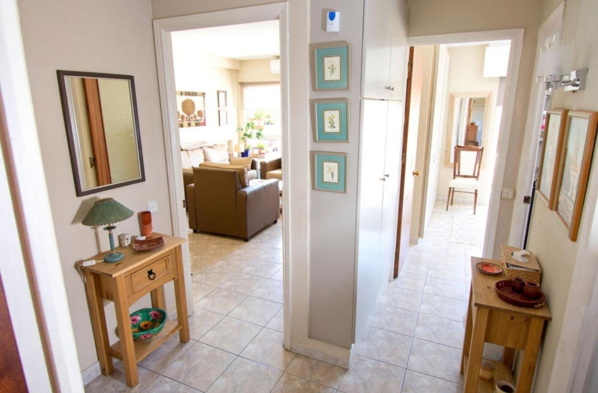 Attractive Apartment in Excellent Location