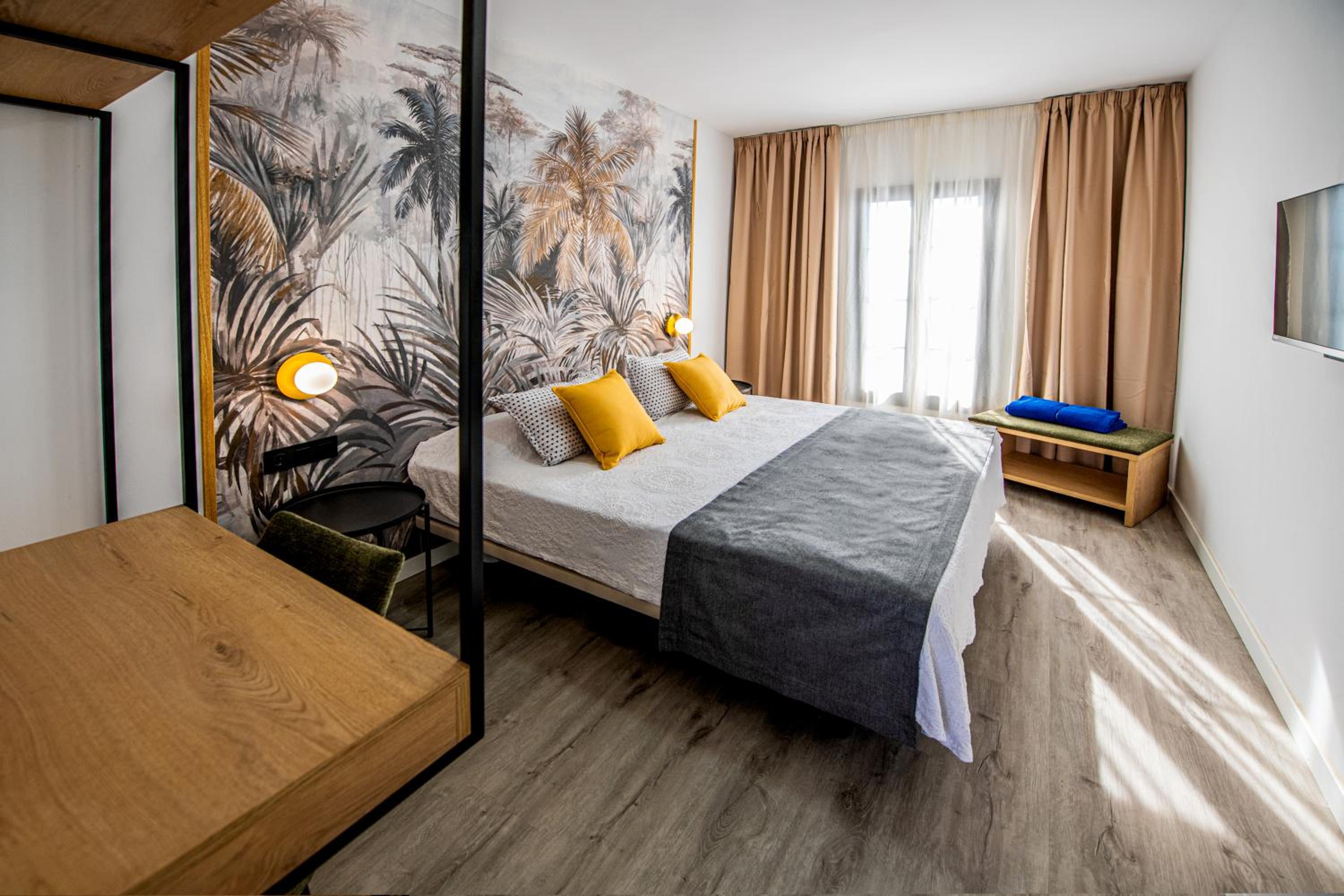 hotel room
