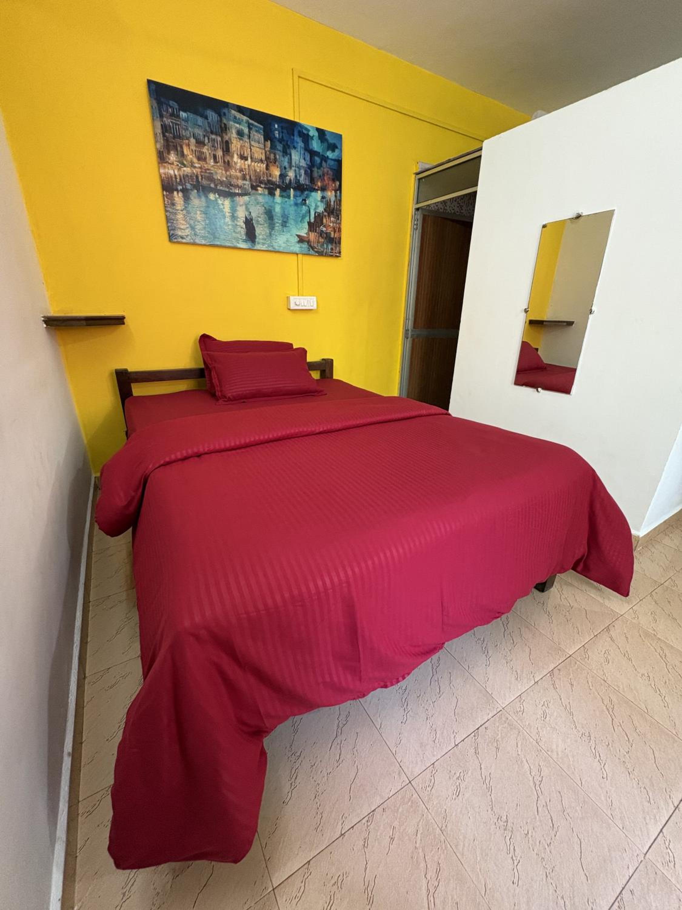 Jes Guest House