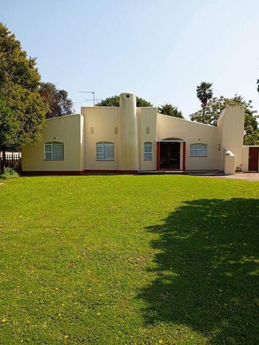 Kerr-Loch, The Island, Sedgefield