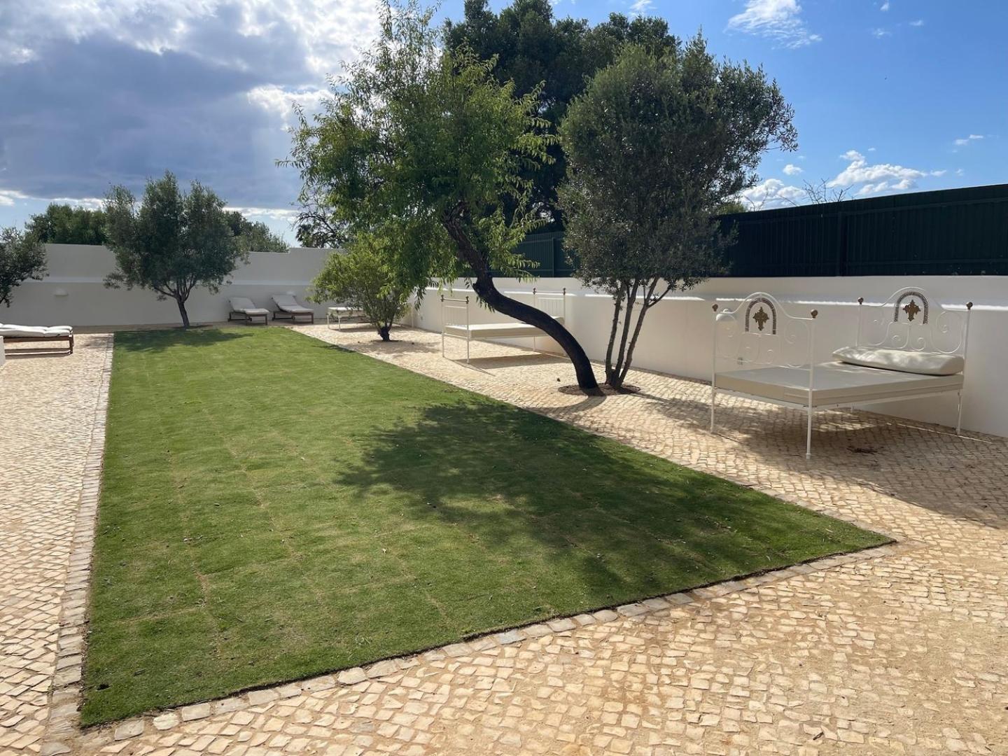 Monte Gerações - Complete House - Heated pool - Typical Algarvian - close to Quinta Lago Vale Lobo and Vilamoura view 3