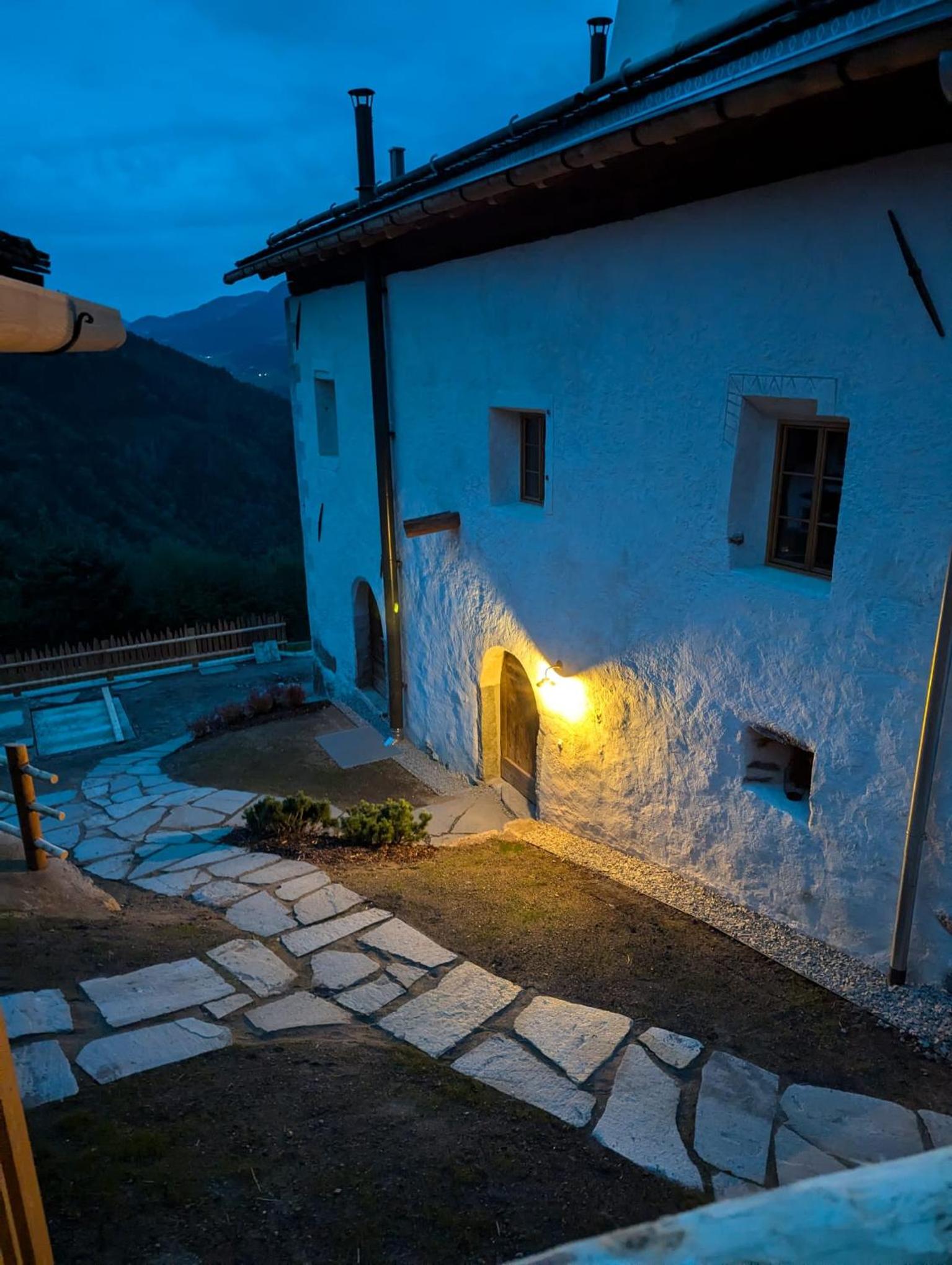 OBERBUCHFELDER historic farmhouse