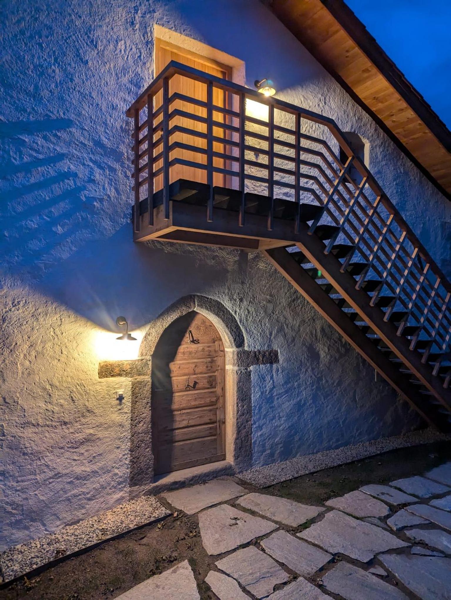 OBERBUCHFELDER historic farmhouse