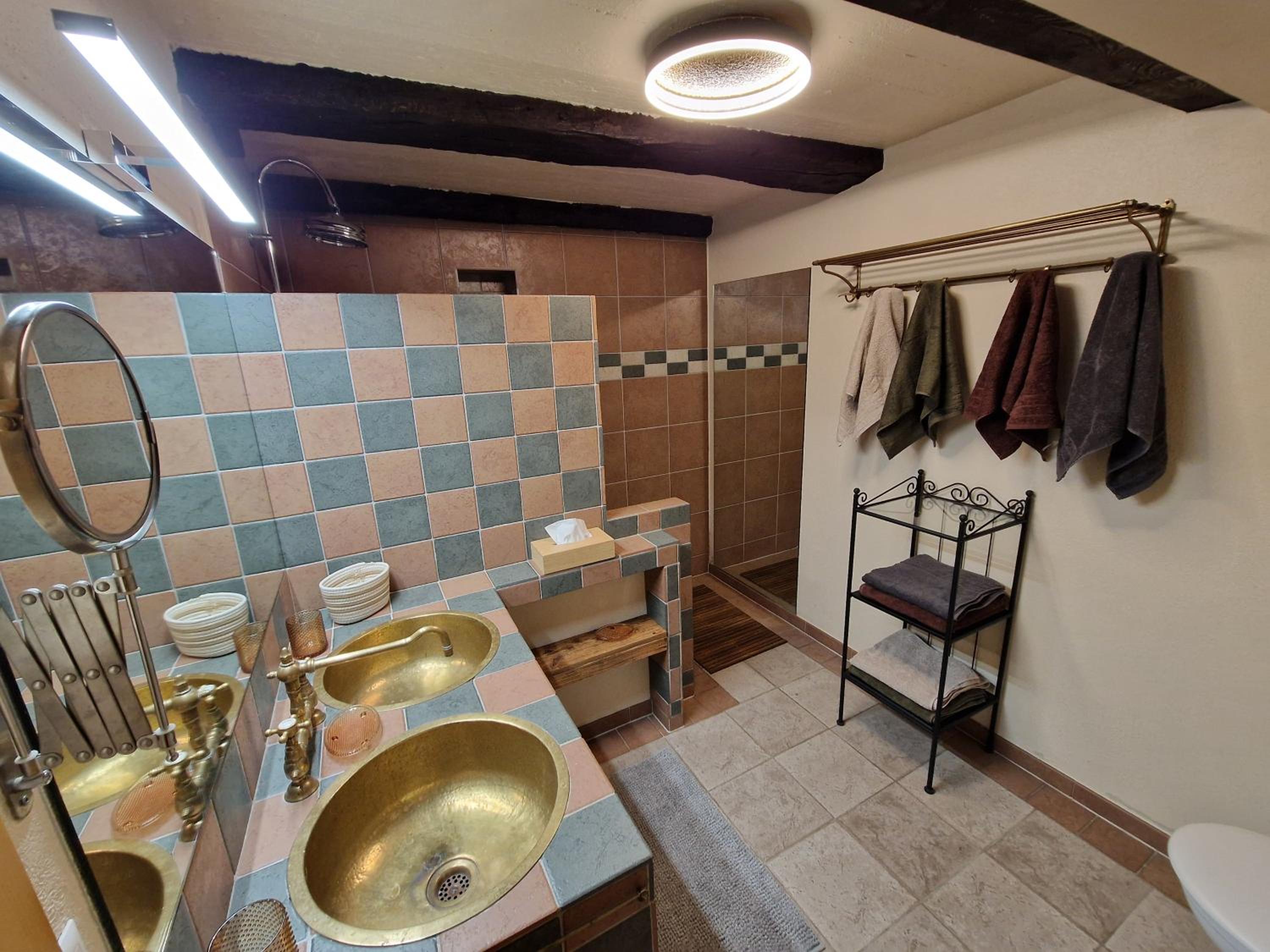 Chalet typique proche Crans Montana