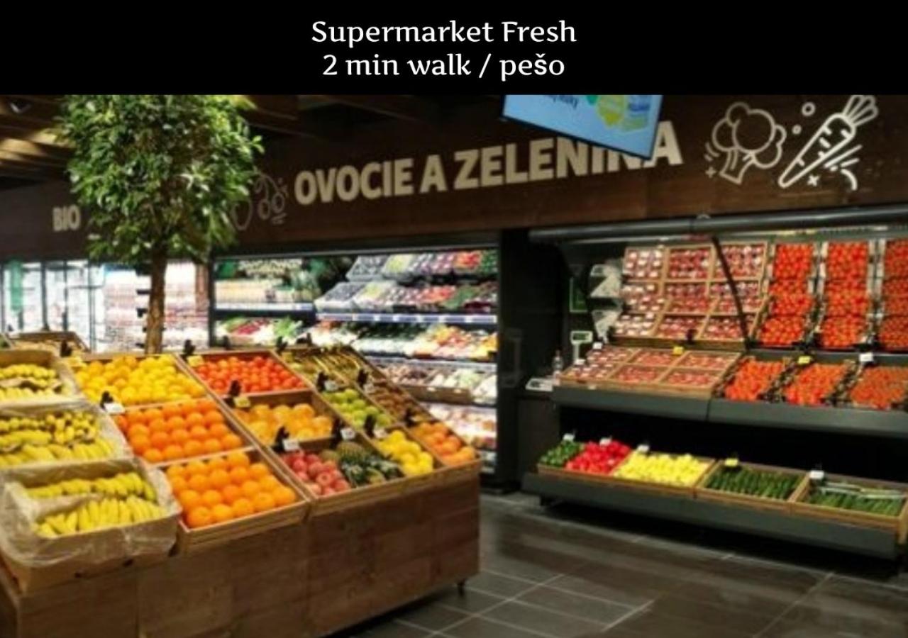 S8 Luxury OldTown Apartment - Foodstore, Crib, BabyChair, Netflix, PC Screen, UnlimMusic view 3