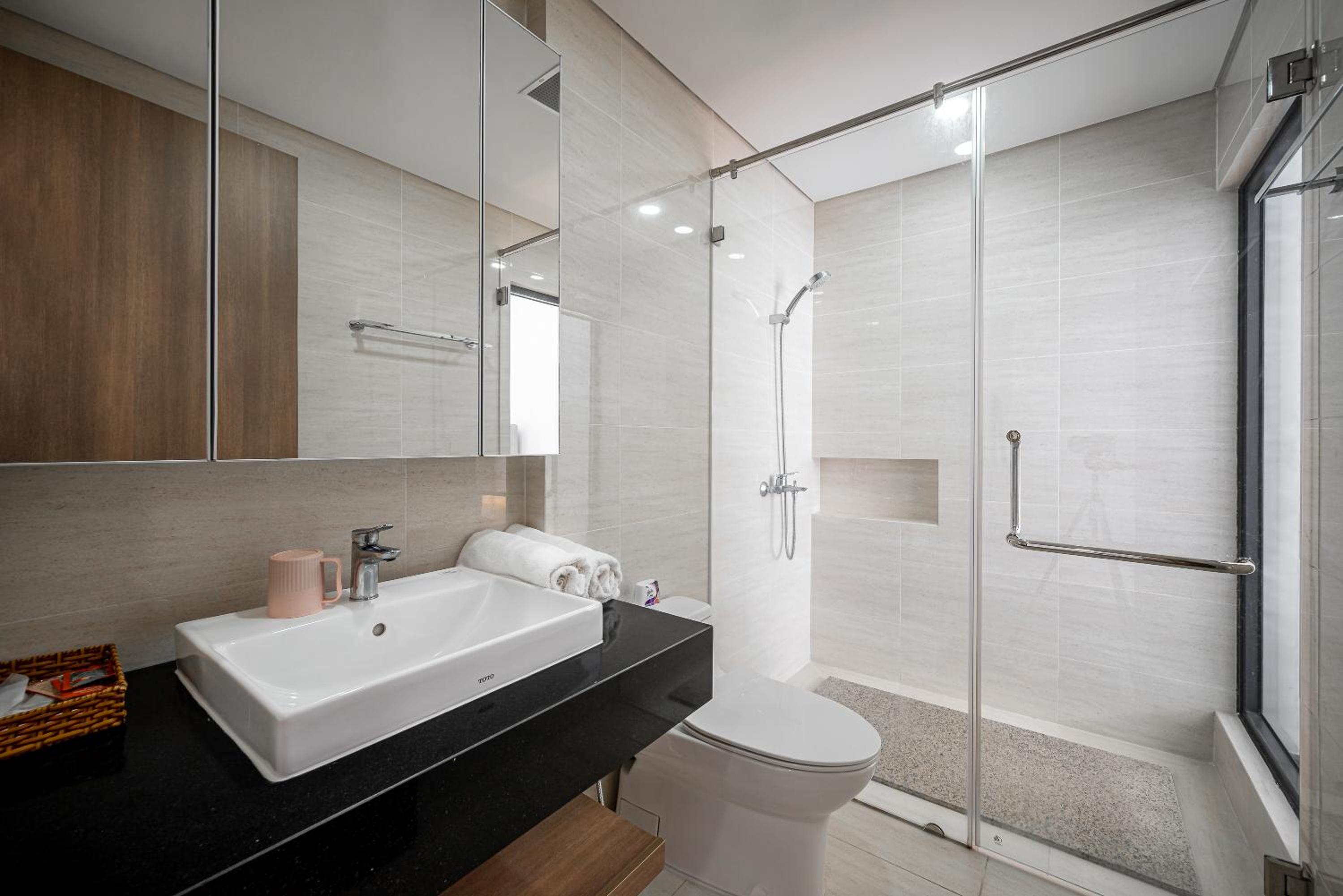 Opal tower saigon pearl