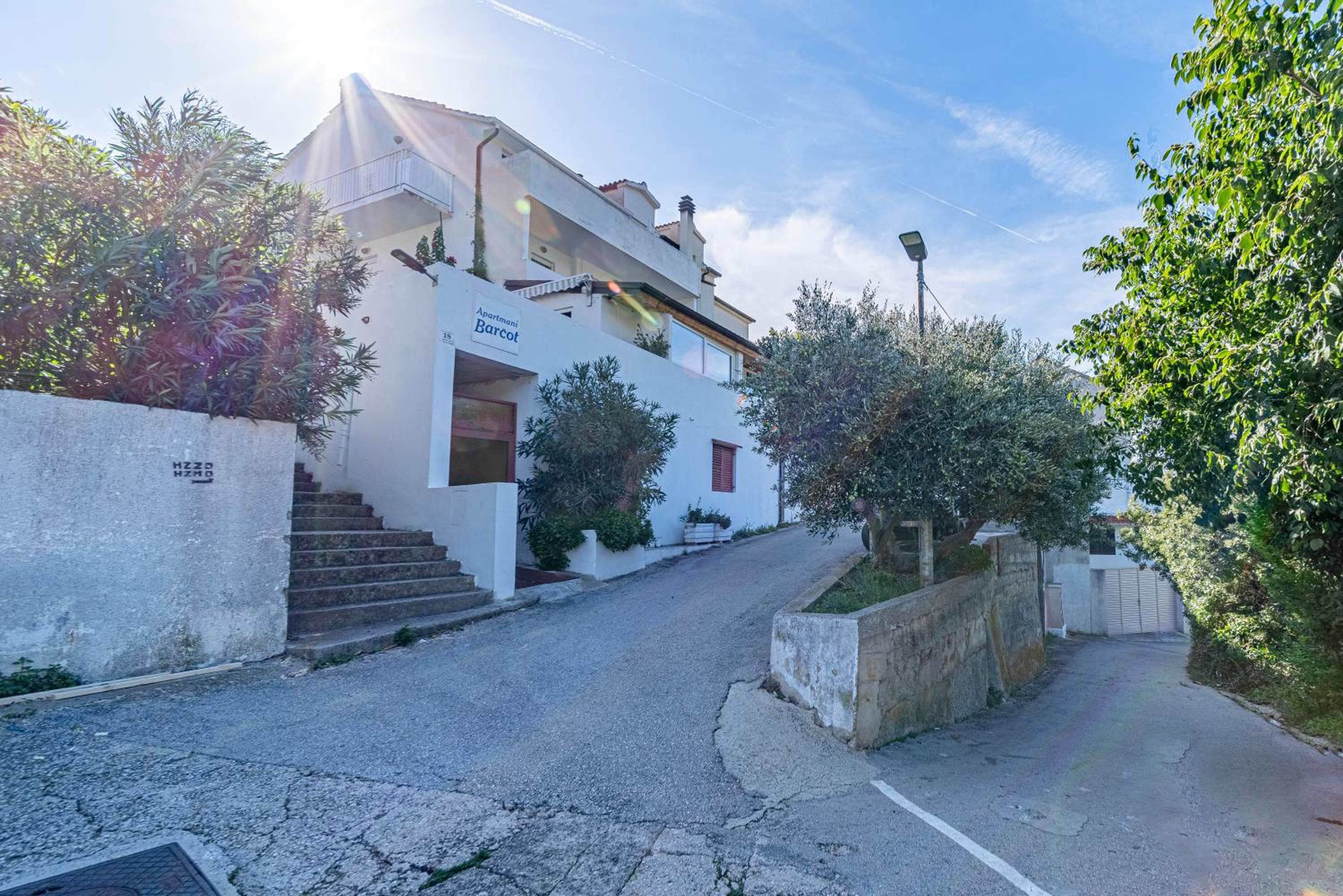 Hotel Apartments Barcot - Image 1