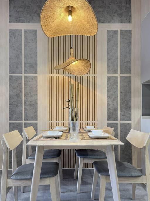 Nordic 2BR Agile Bukit Bintang by RumaBnB