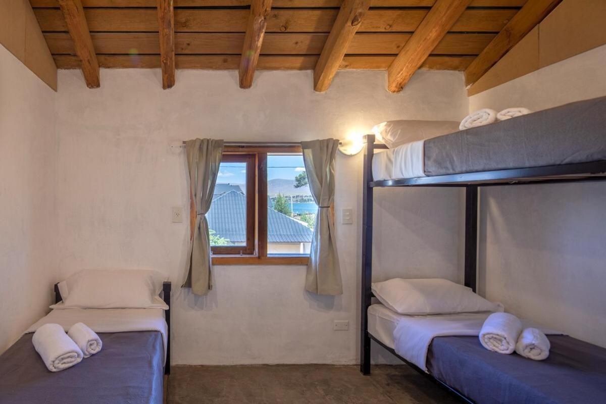 Maneco Hostel