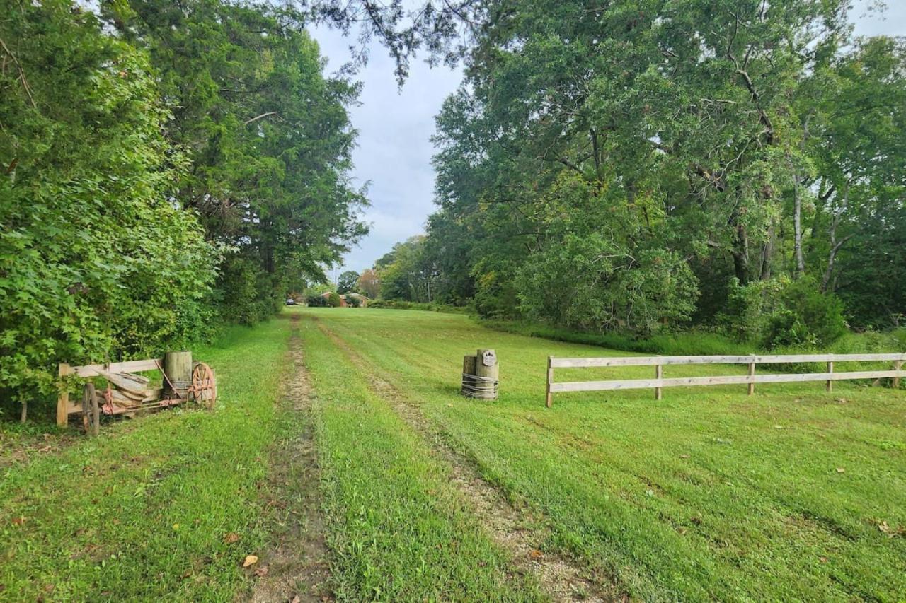 River Nirvana - River front property - Deep water boat dock - Property Image 14