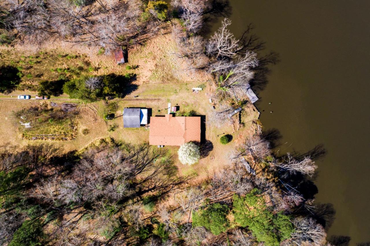 River Nirvana - River front property - Deep water boat dock - Property Image 10