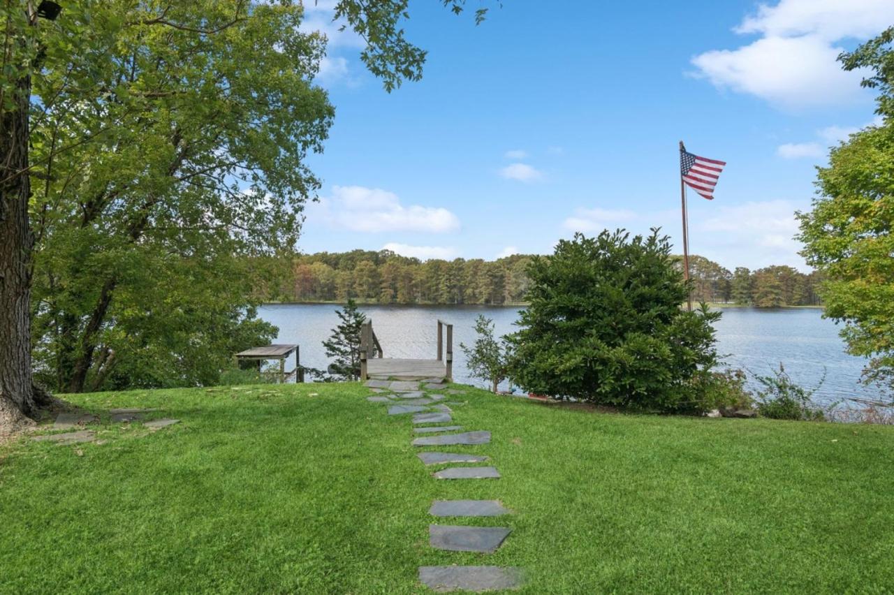 River Nirvana - River front property - Deep water boat dock - Property Image 30