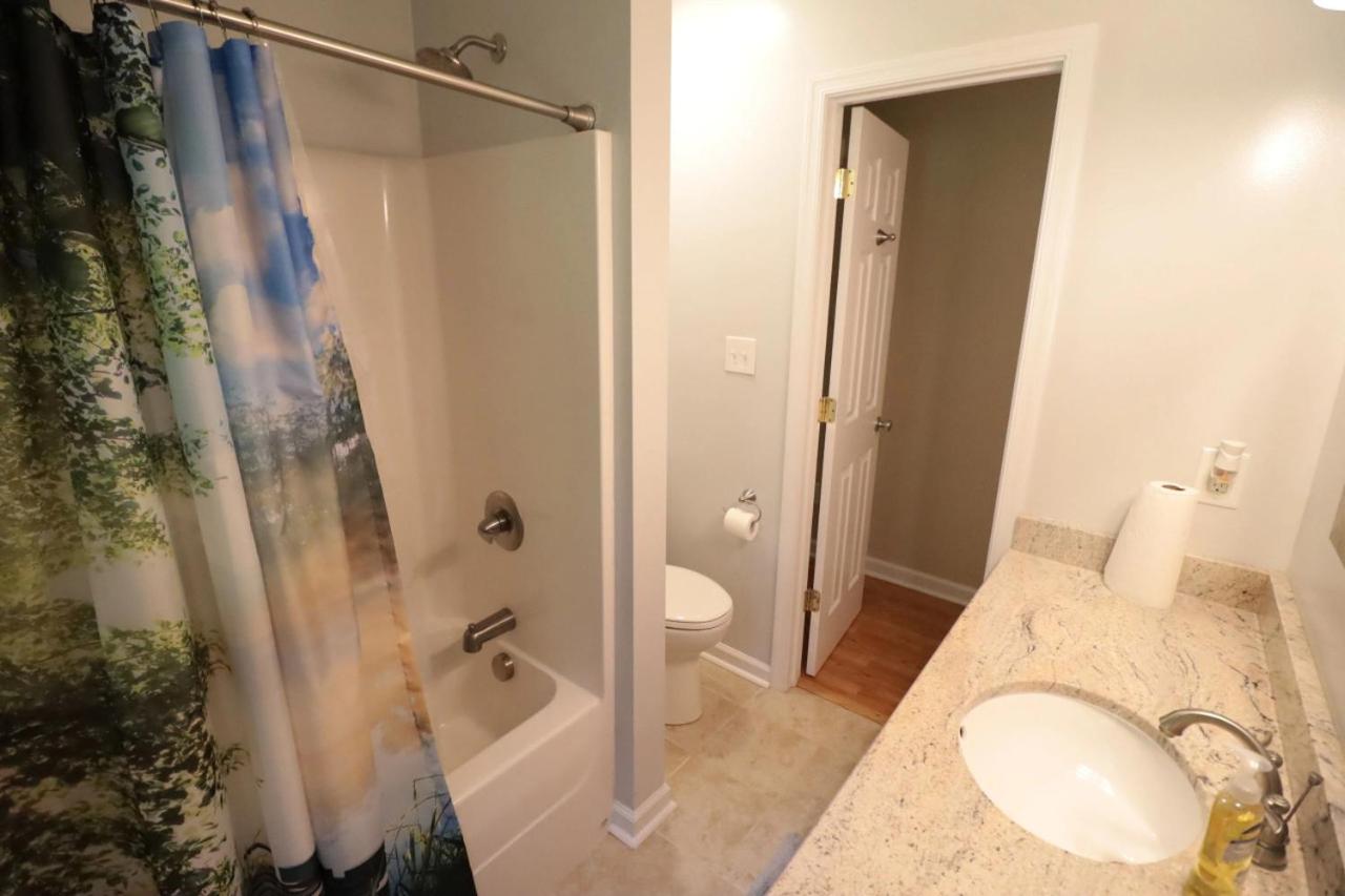 River Nirvana - River front property - Deep water boat dock - Property Image 13