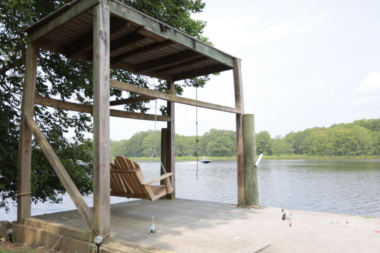 River Nirvana - River front property - Deep water boat dock - Property Image 33