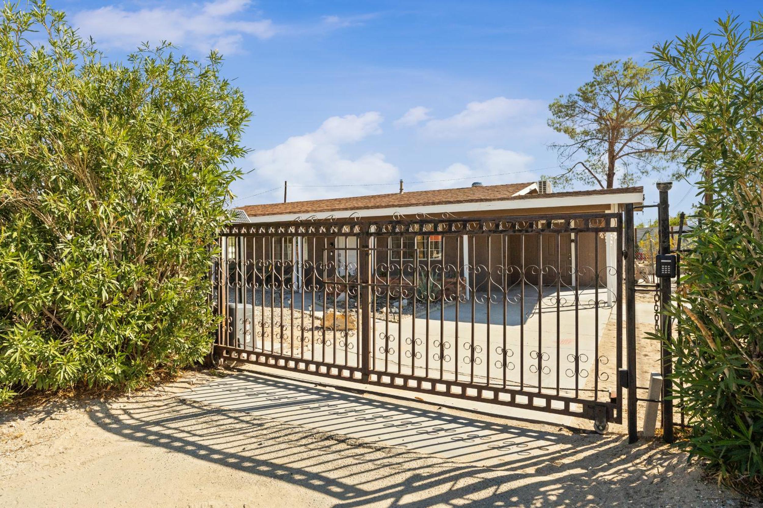 Village House - Hot Tub, Pool, walk to shops view 4