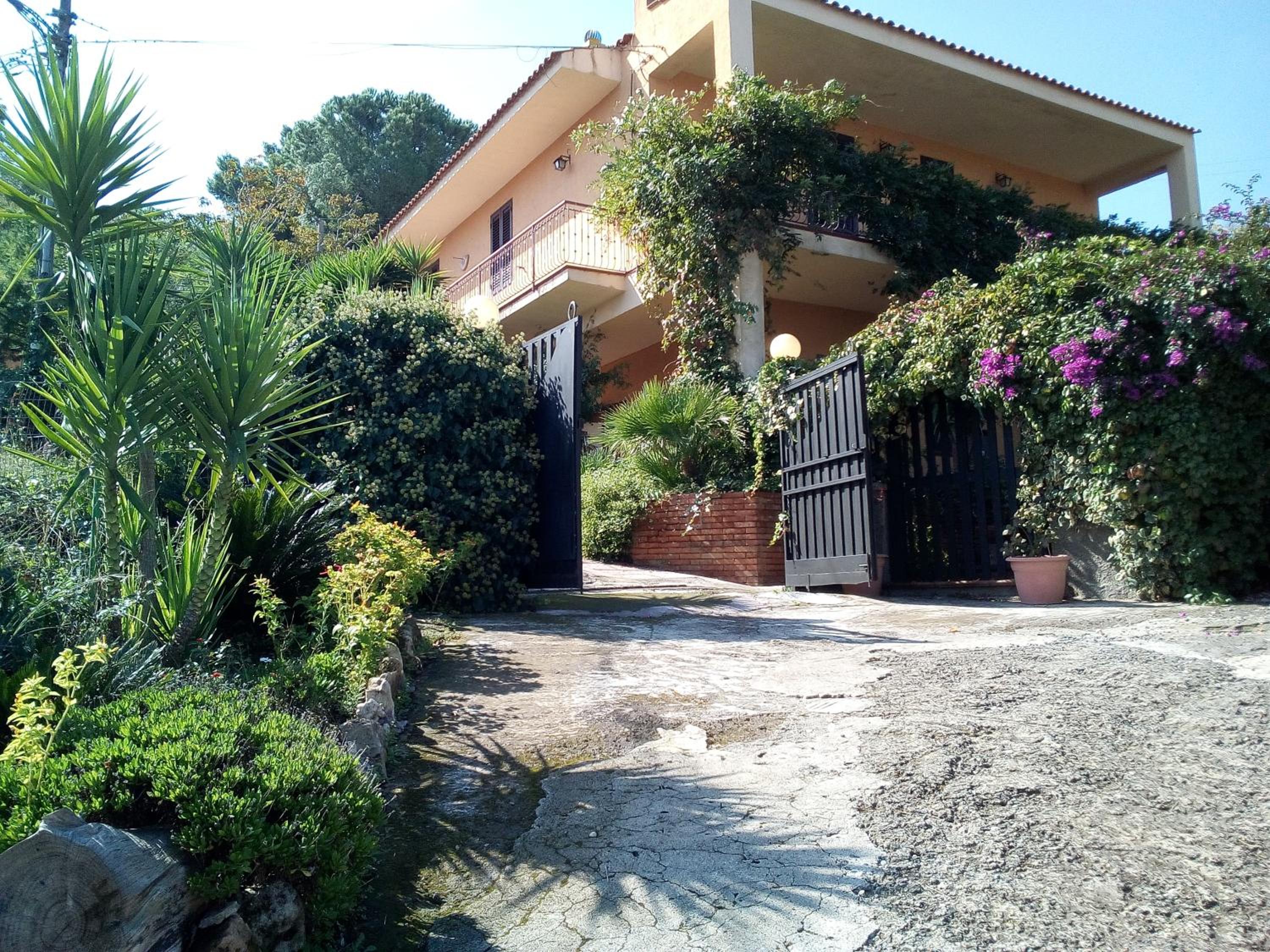 CASA DEGLI OLEANDRI