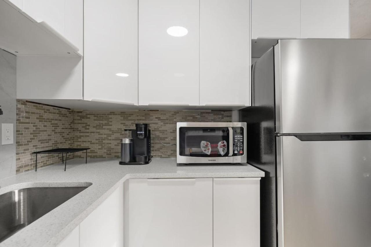 Spacious 4-Bedroom Retreat Near Bow River with Foosball, Dart Board, Movie Room