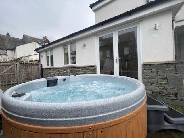 Wordsworth House HOT TUB HIRE AVAILABLE