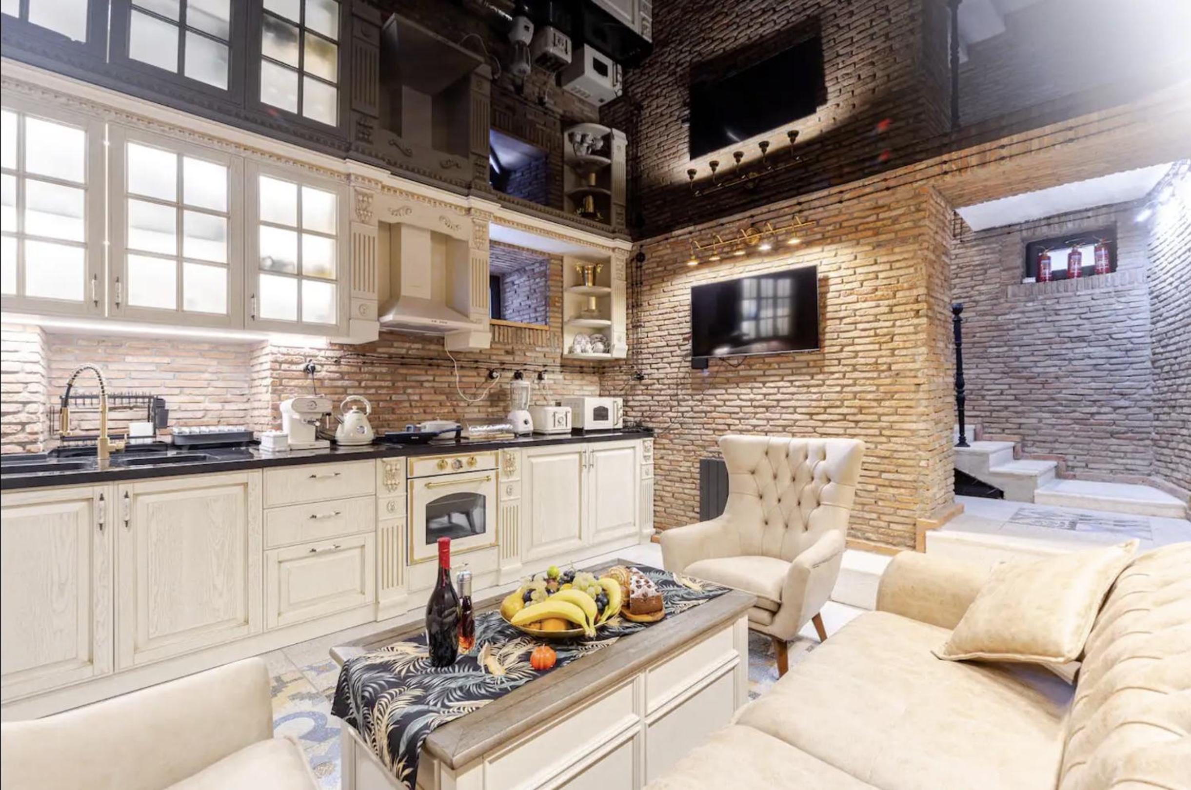 Luxury Home in Old Tbilisi with Terrace
