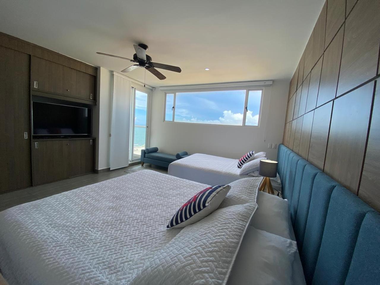Ctgna 10 personas 3 habitaciones Playa Américas Morros