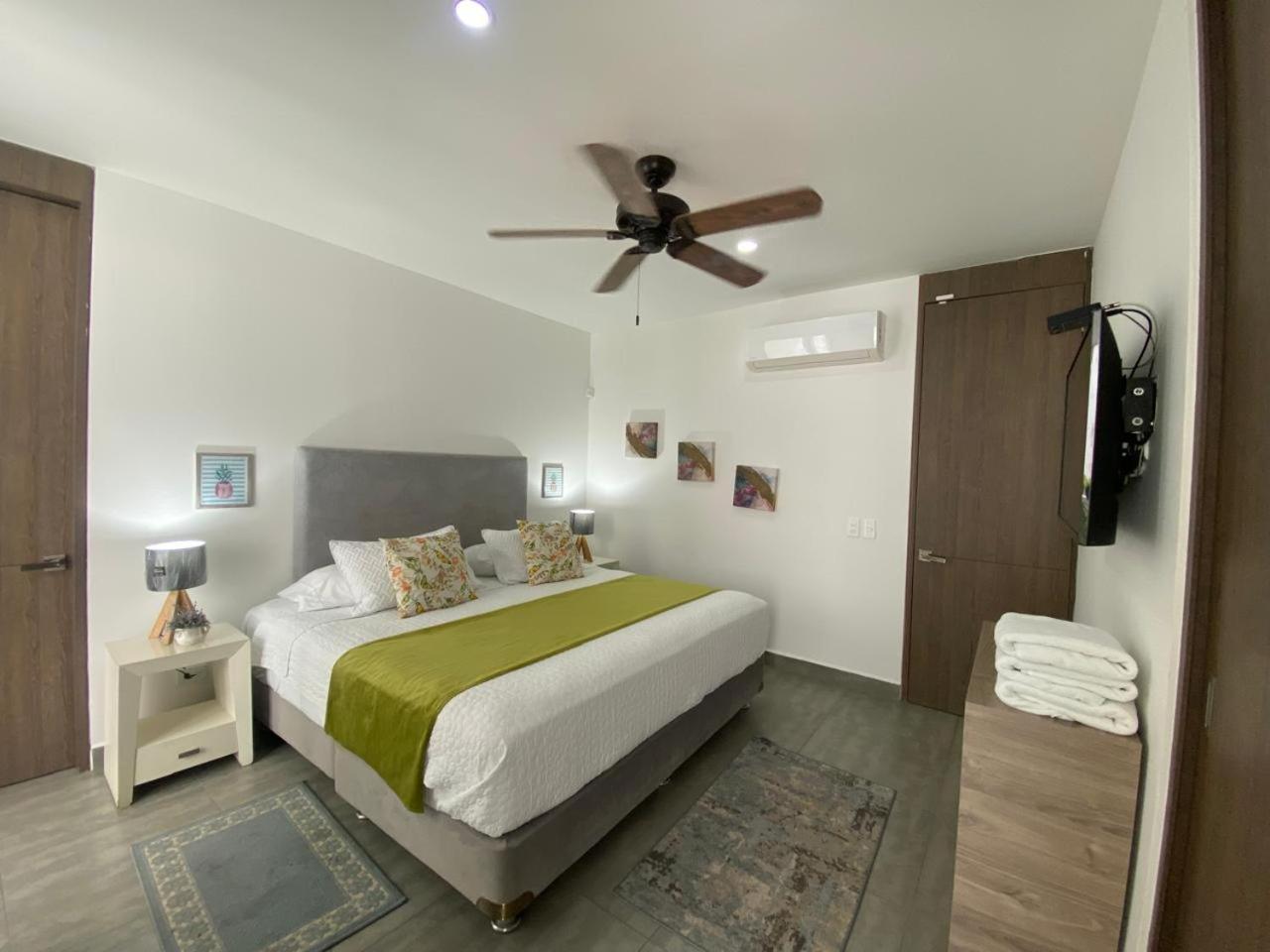 Ctgna 10 personas 3 habitaciones Playa Américas Morros