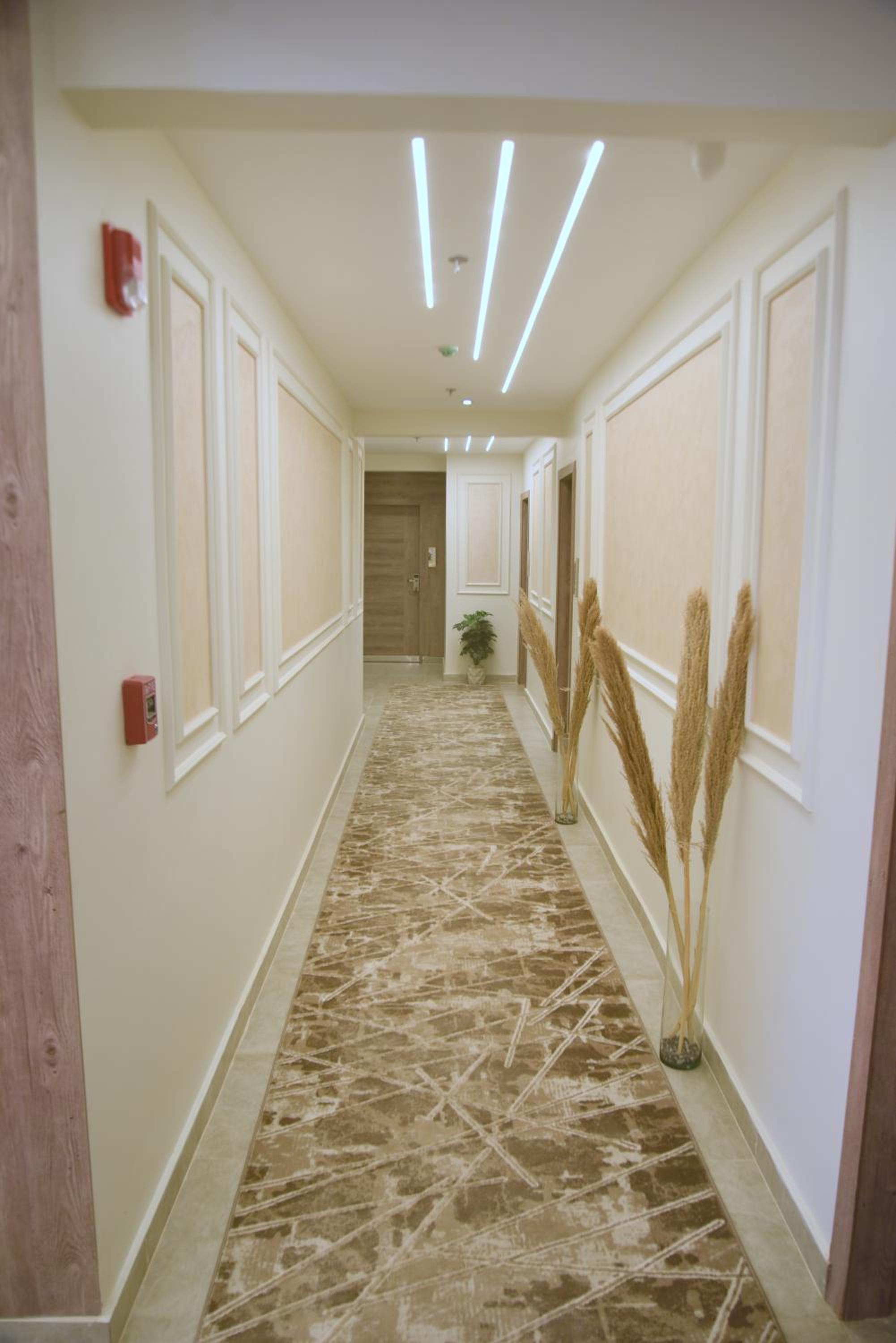 Pyramids Wonders Hotel