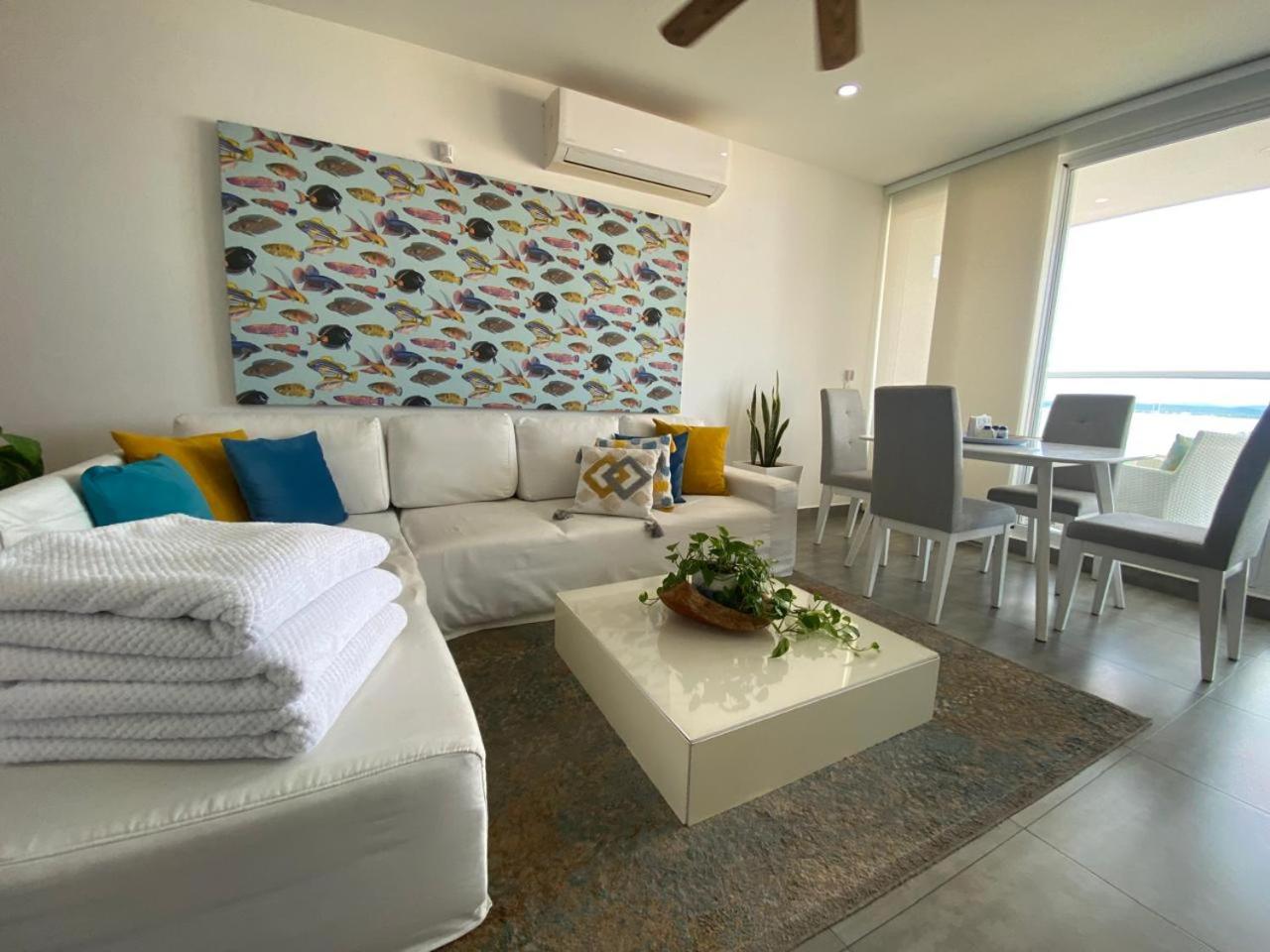 Ctgna 10 personas 3 habitaciones Playa Américas Morros