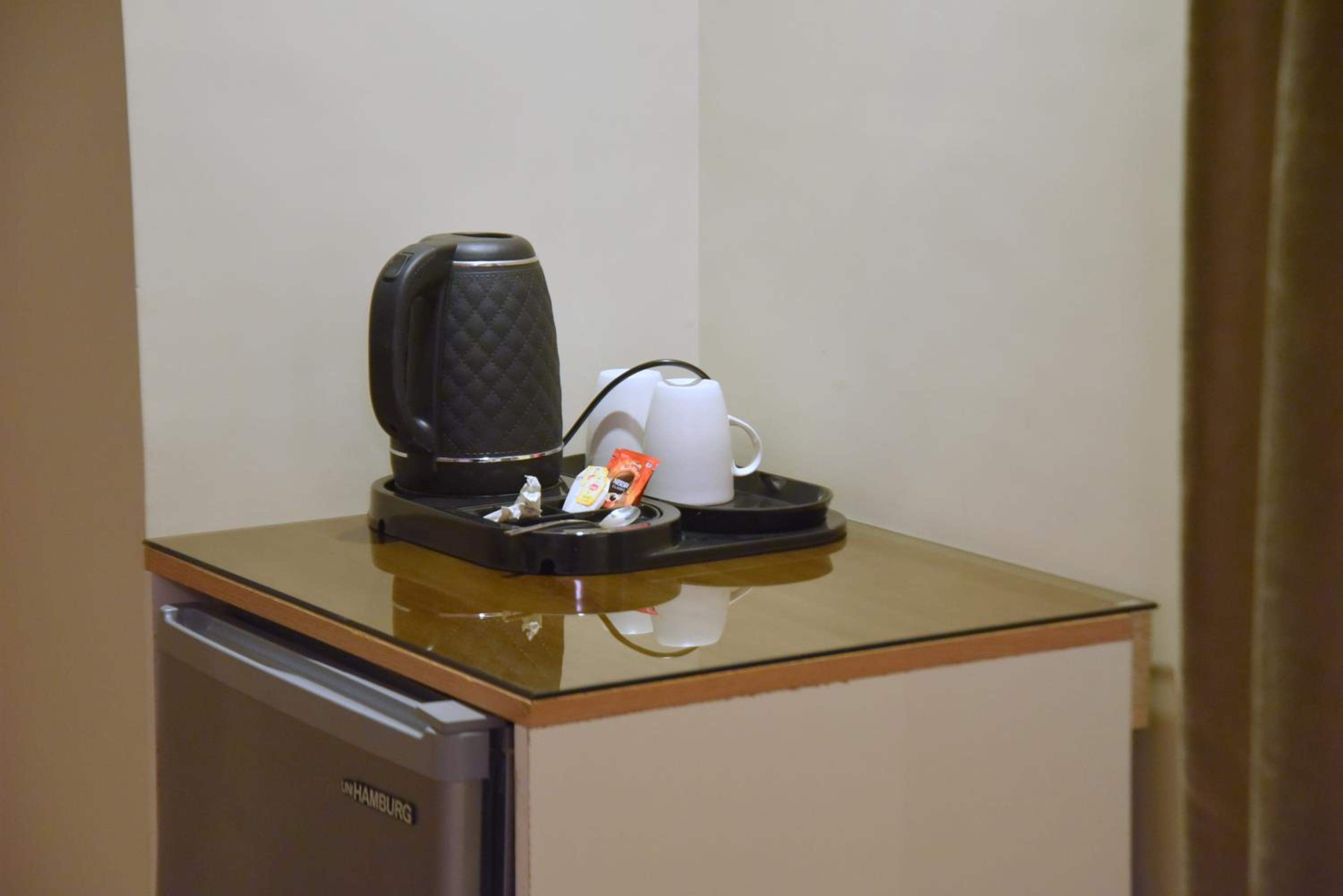 Pyramids Wonders Hotel