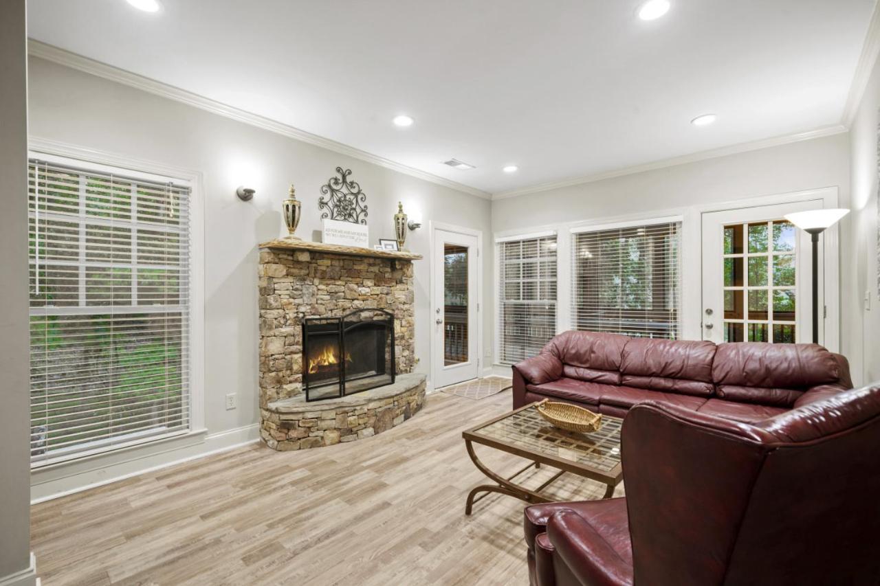 NEW LISTING Ridgeview Retreat in Big Canoe view 5