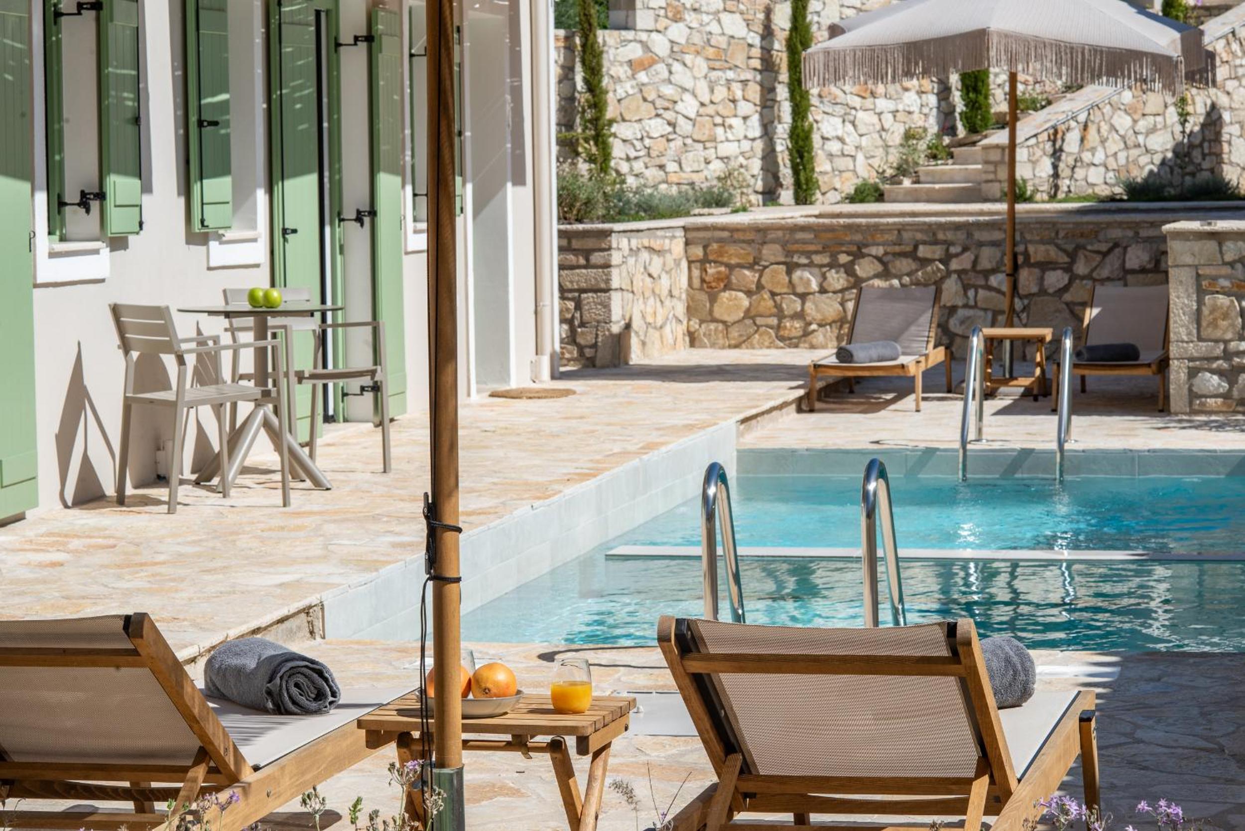 ULIVETO PAXOS