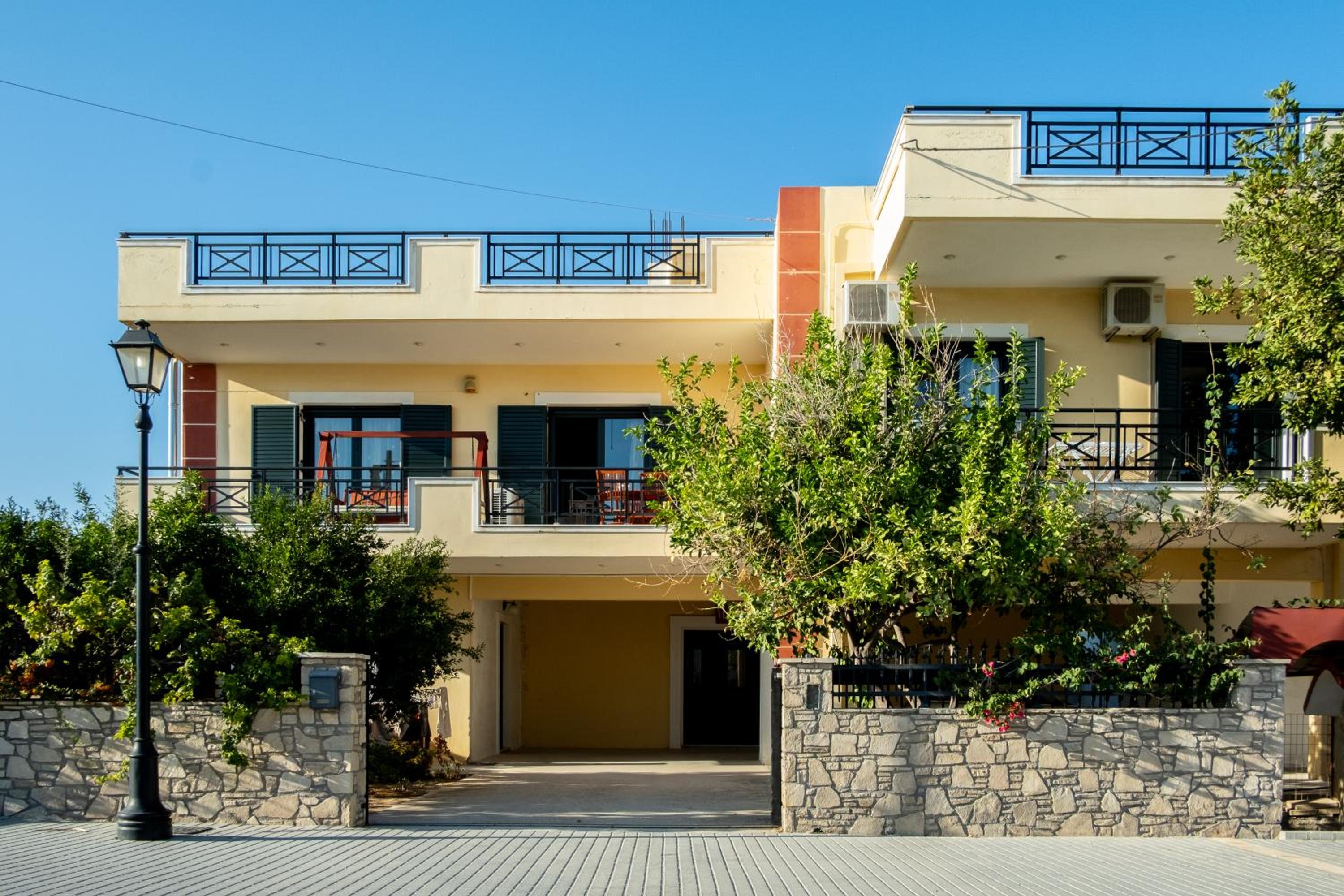 Spacious House in a Quiet Neighbourhood