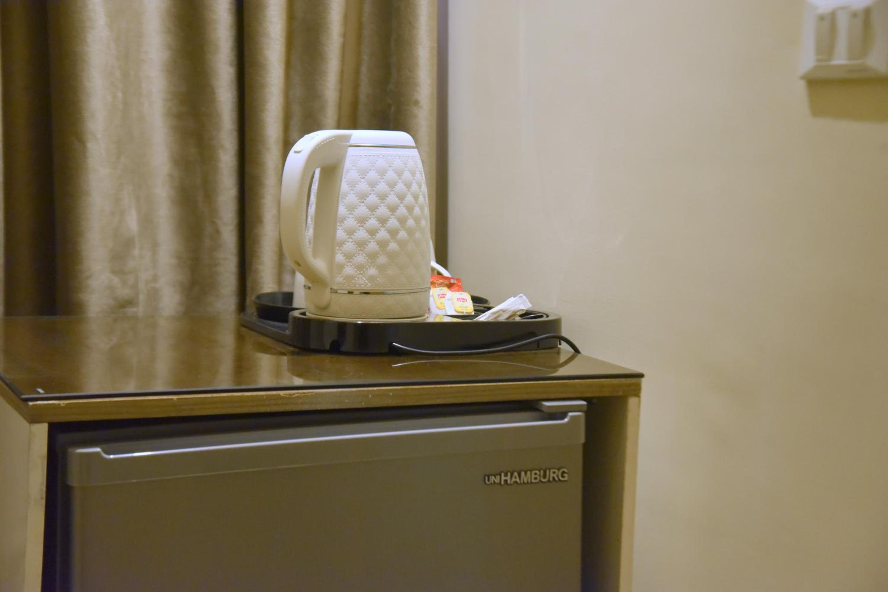 Pyramids Wonders Hotel