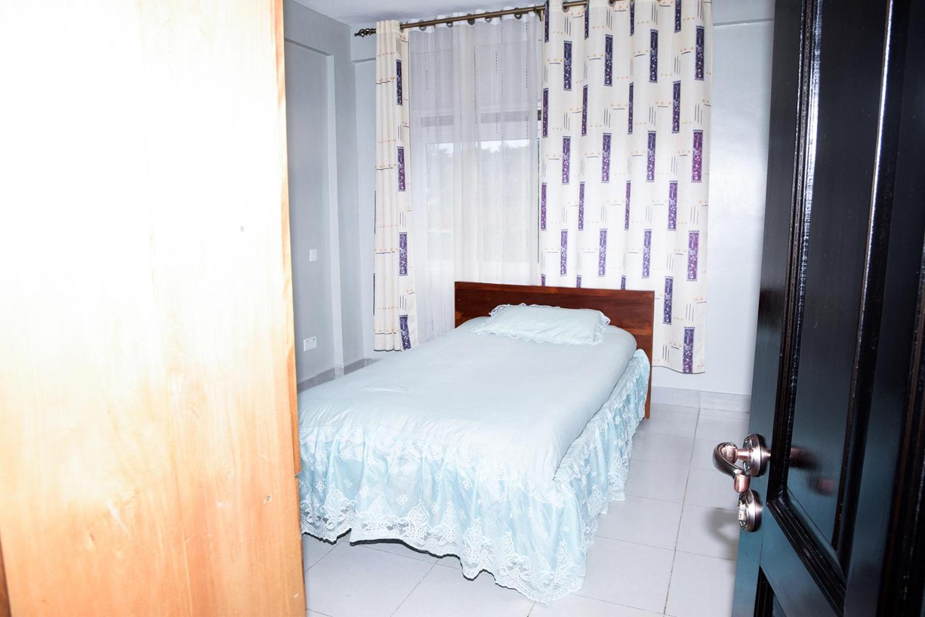 Charming forest view apartment! view 2