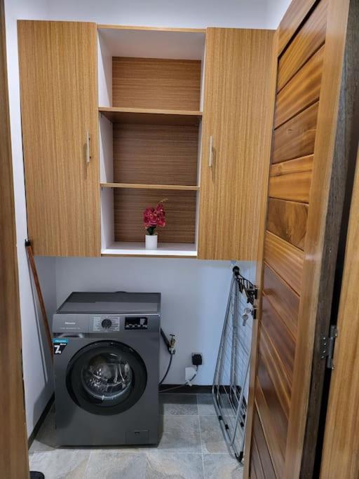 Appartement lumineux et confortable aux Mamelles